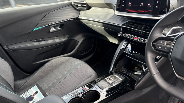 Peugeot 208 1.2 PureTech 100 Allure Premium 5dr EAT8 Petrol Hatchback